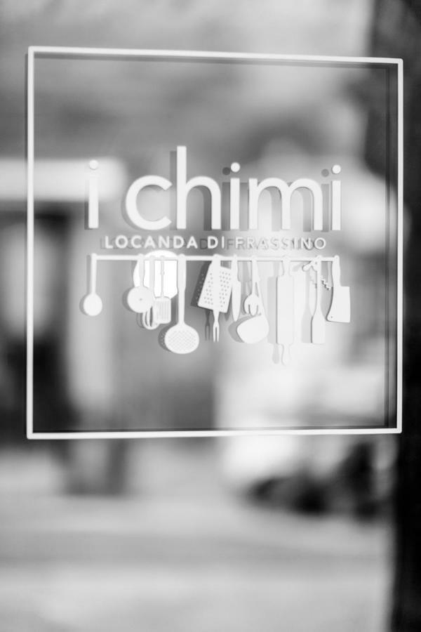 I Chimi Locanda Di Frassino Eksteriør bilde